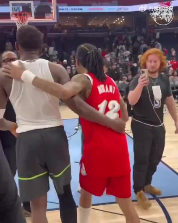 狼王&槍王惺惺相惜！華子賽后與莫蘭特相互致意！