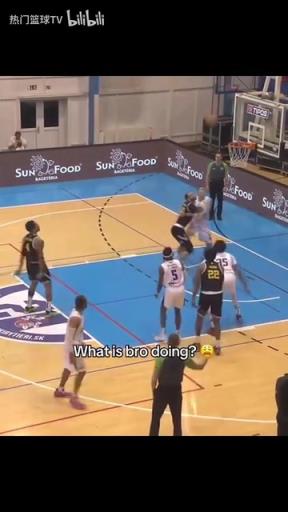 一分變兩分！這哥們得感謝5號為他成就了名場面！